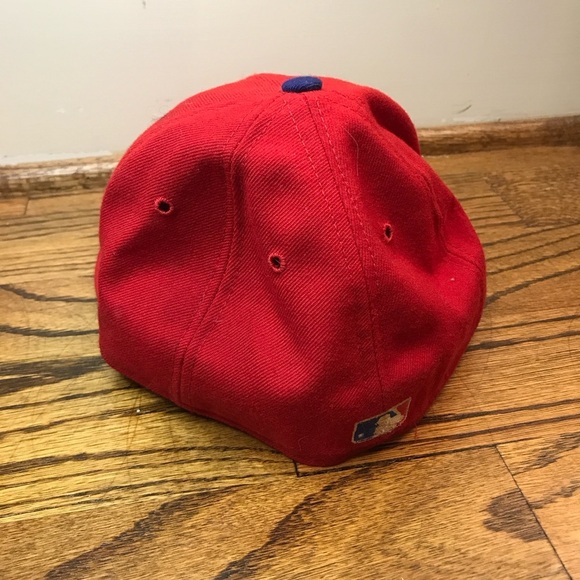 Texas Rangers Red Baseball Cap - Picture 3 of 4
